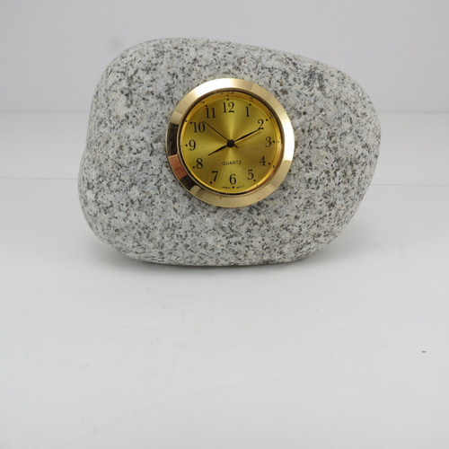 Maine Beach Stone Clock